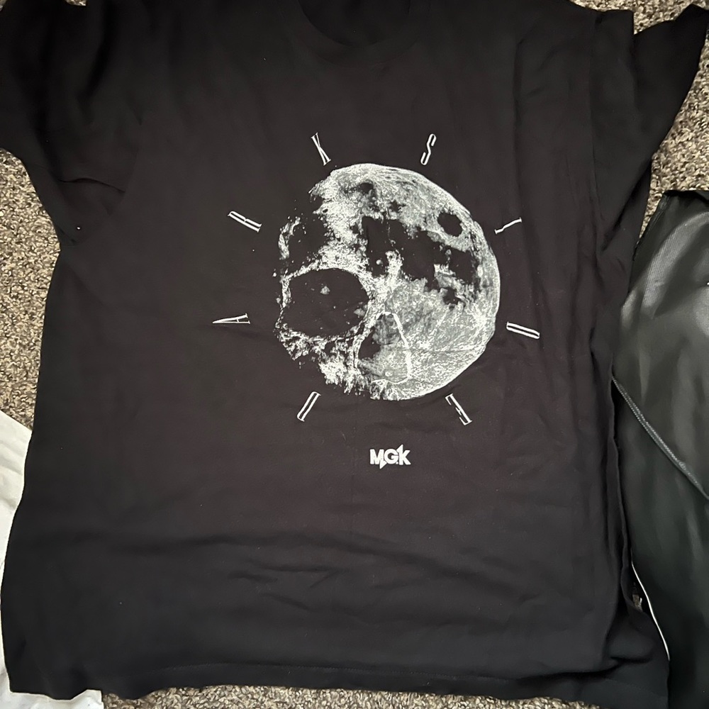 Machine Gun Kelly merch!